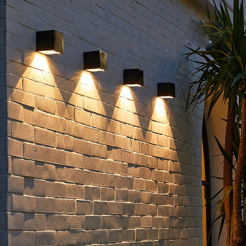 Applique solaire extérieure lumineuse appliques murales solaire petite Squa jardin couloir terrasse corps humain induction IP65 étanche Lighti