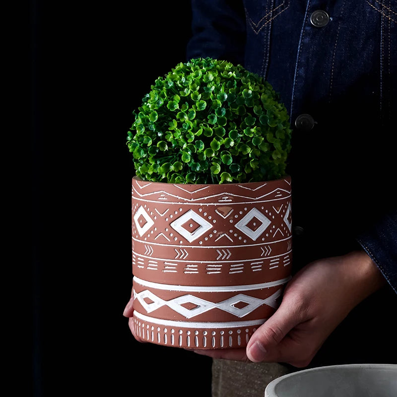 moule en silicone pour pot de fleurs en béton fait maison