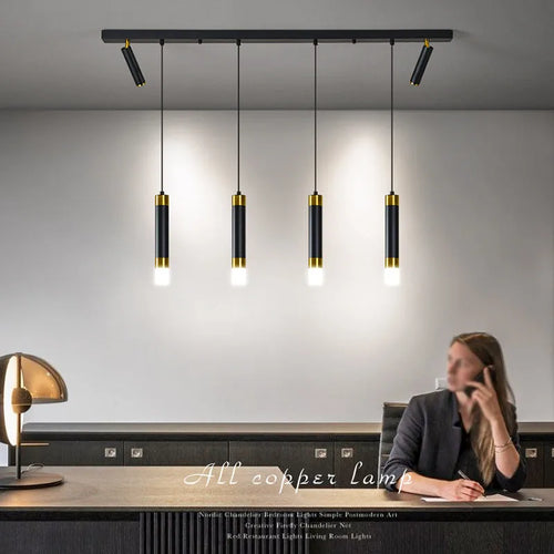 lustre moderne minimaliste à trois led pour table luxe