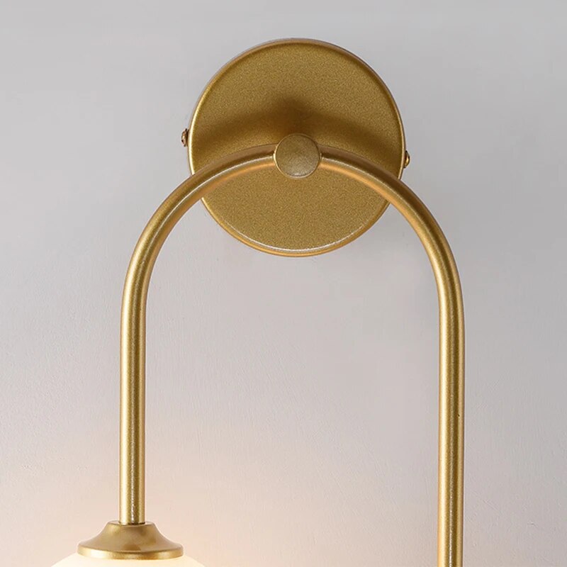 Applique murale LED moderne en verre laiteux