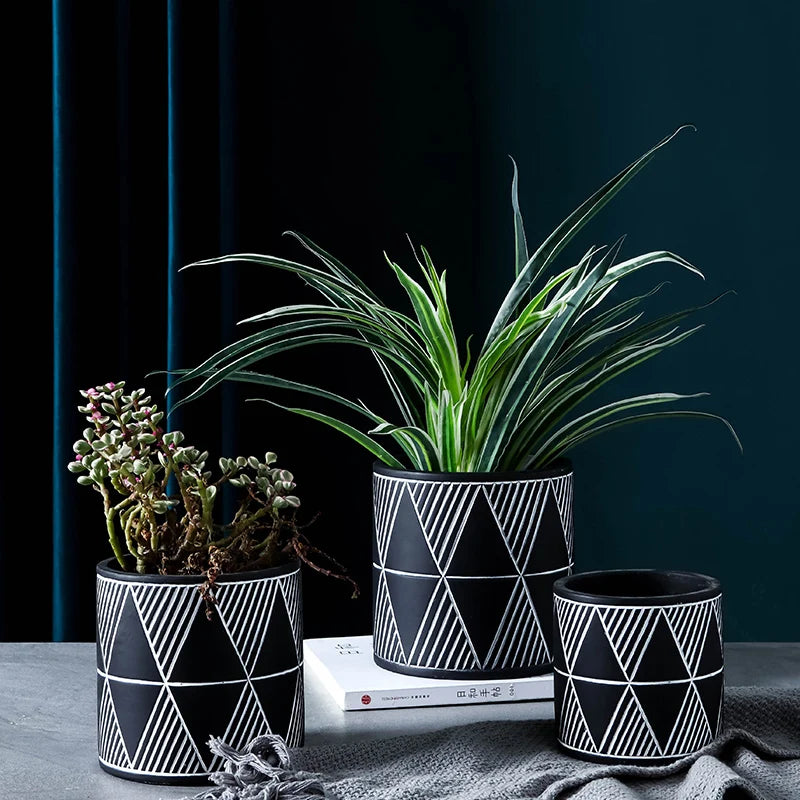 moule en silicone pour pot de fleurs en béton fait maison