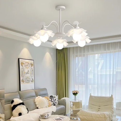 lustre nordique à fleurs style crémeux pour diverses pièces