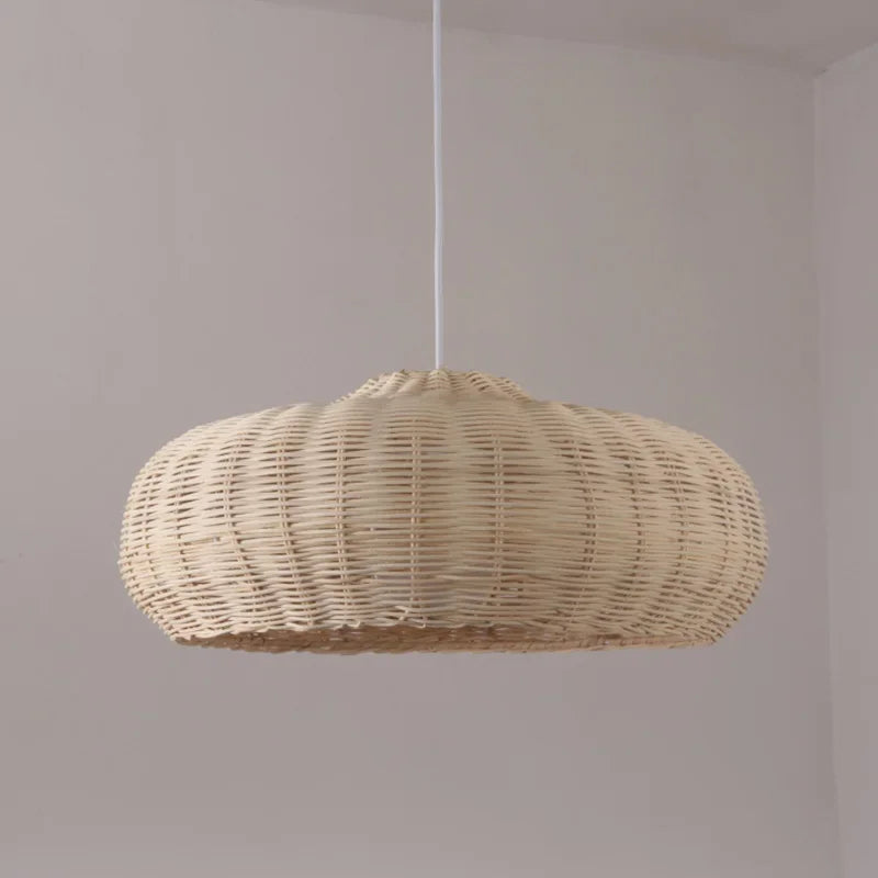 suspension vintage en rotin style chinois fait main pour café et restaurant