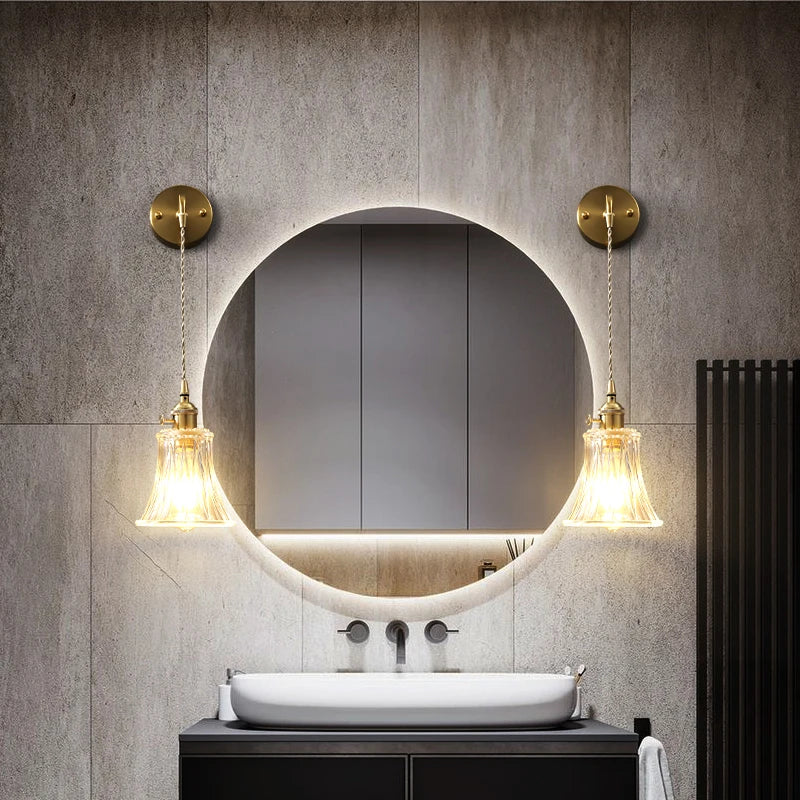 applique murale nordique en laiton avec miroir de cristal