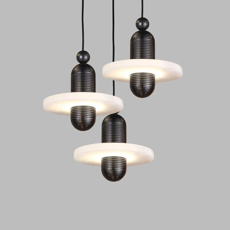 Suspension design led en marbre et aluminium avec cordon réglable