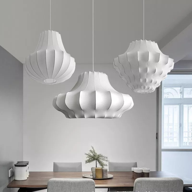 Suspension en soie de Style