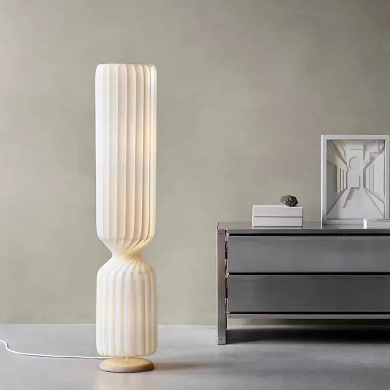 lampadaire en tissu pour un éclairage moderne et élégant