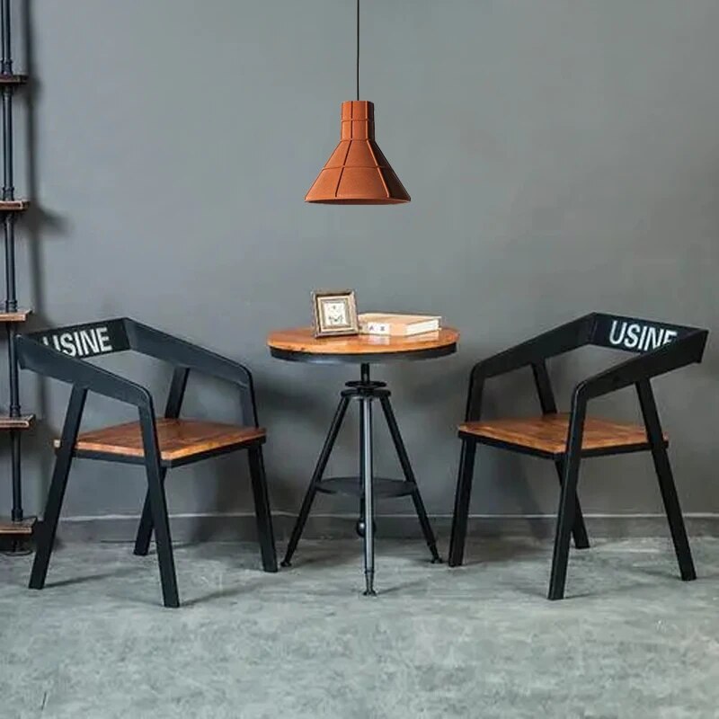 Suspension industrielle créative orange