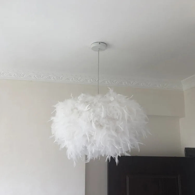 Suspension moderne en plumes E27
