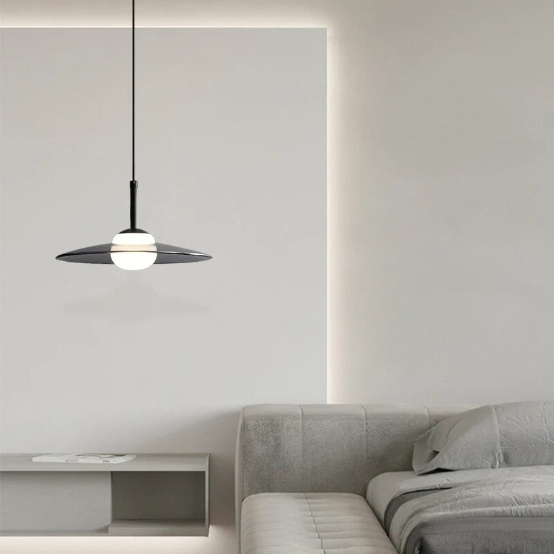 Suspension minimaliste italienne pour salle à manger