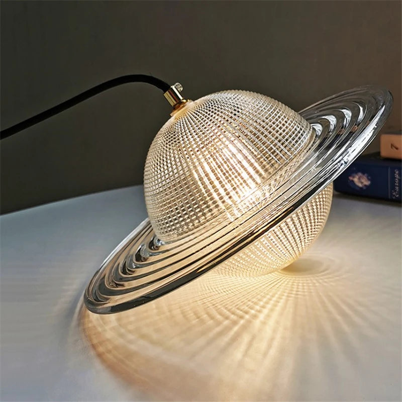 lustre moderne en verre style nordique soucoupe volante led