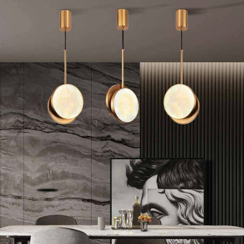 Suspension moderne LED en forme de pièce effet marbre Alhena