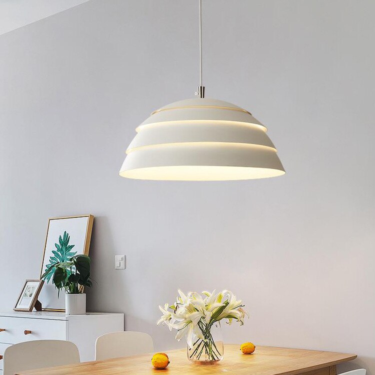 Suspension moderne au style industriel Volta