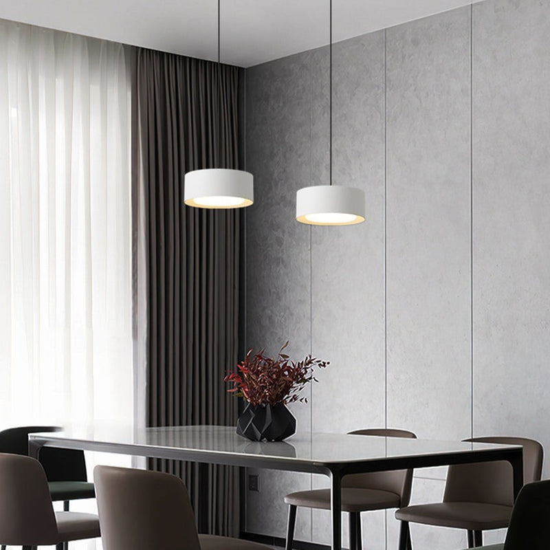 Suspension moderne LED cylindre court et métallique Reese