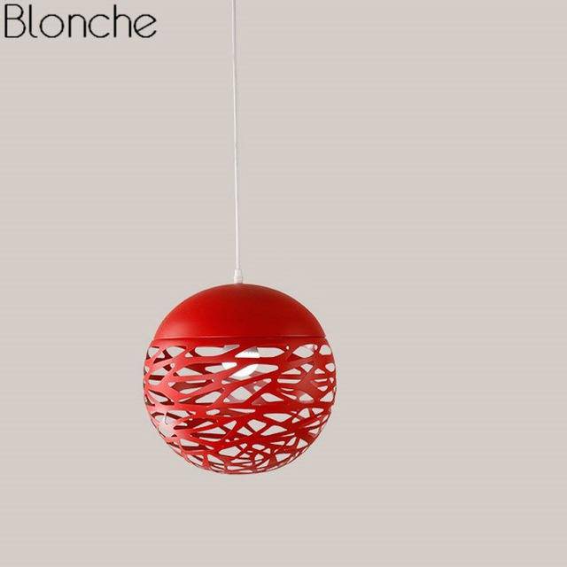 Suspension design moderne en boule trouée Hollow (plusieurs couleurs)