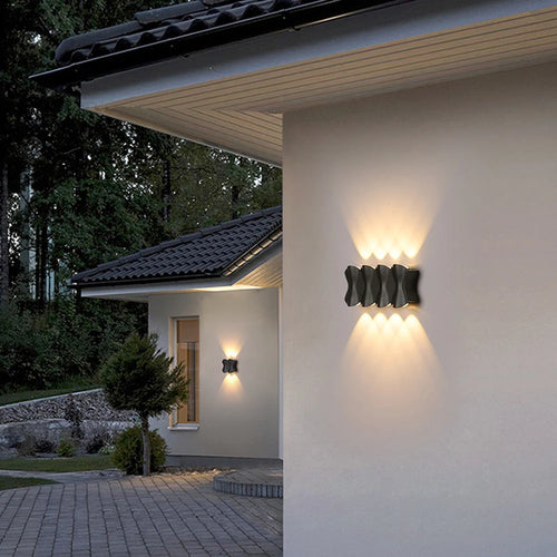 Dekorative LED-Wandleuchte für modernes Interieur - vue 3 sur 12