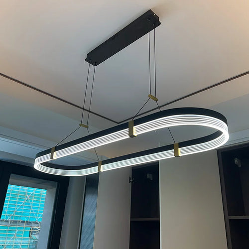 lustre design moderne pour espace créatif et convivial