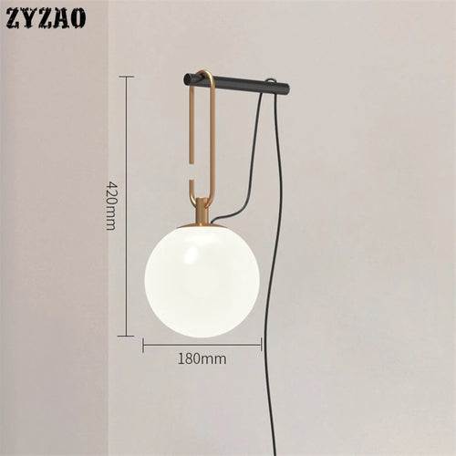 Design-Wandleuchte aus Glas für moderne Wohnräume - vue 5 sur 7