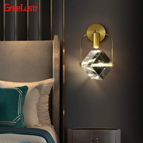 Moderne luxuriöse LED-Kristall-Wandleuchte für stilvolle Innenräume – Schlafzimmer, Flur und Eingangsbereich - vue 7 sur 13