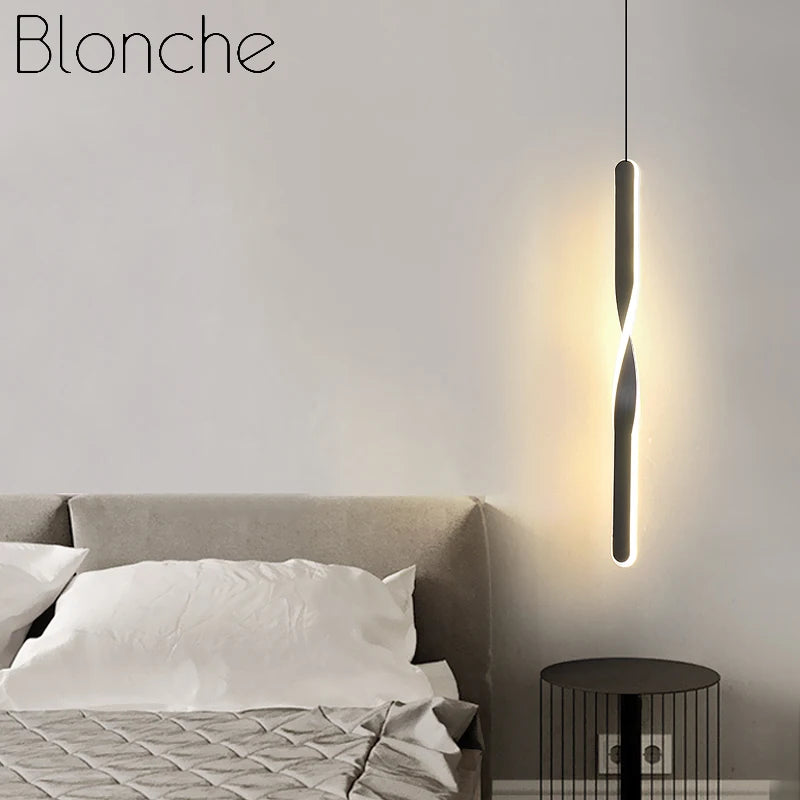 Minimalistische Pendelleuchte aus Eisen für ein elegantes Interieur - vue 4 sur 10