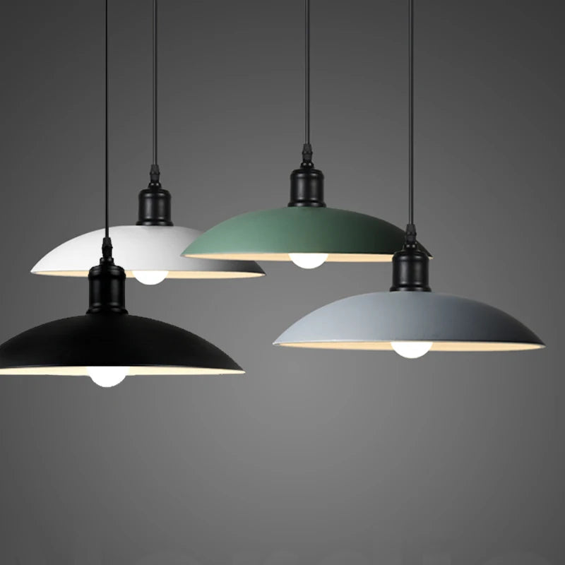 lampes suspendues vintage en fer forgé pour restaurant loft - vue 2 sur 10
