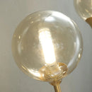 Moderner Kronleuchter aus Glas mit dekorativem Licht und zeitgemäßem Design