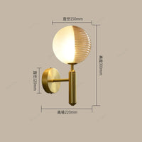 applique créative en verre pour décoration intérieure élégante
