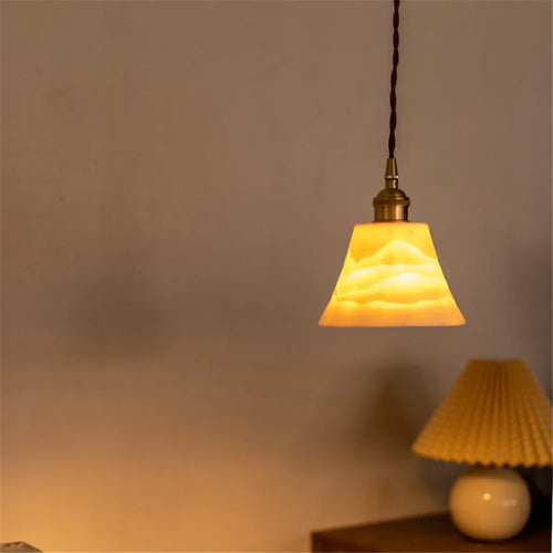 Retro-Pendelleuchte aus Messing und Keramik im Loft-Stil für die Innendekoration - vue 4 sur 6