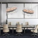 Kronleuchter aus transparentem Glas im modernen Design für die Innendekoration