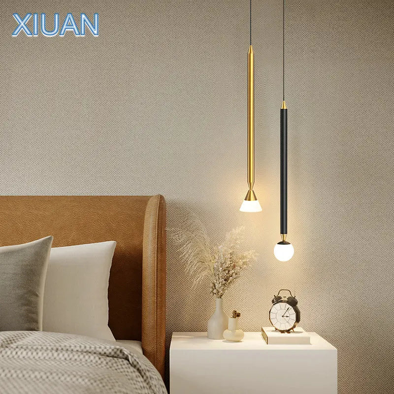 Kreative, schlichte Pendelleuchte mit langem Kabel aus Glas und Aluminium - vue 5 sur 10