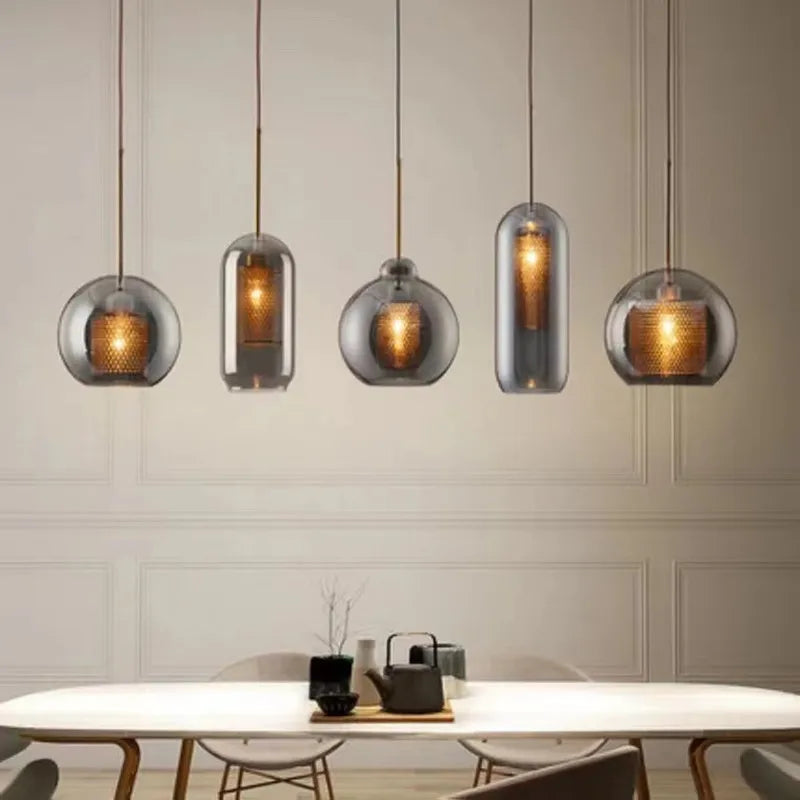 Moderne Pendelleuchte aus Glas für elegante Wohnraumdekoration - vue 2 sur 17