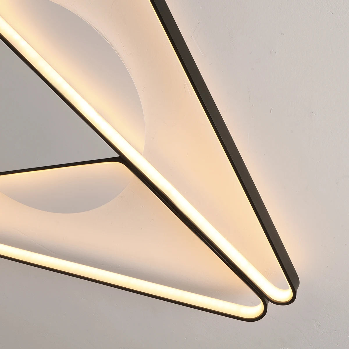 lustre led moderne pour intérieur design élégant et fonctionnel - vue 5 sur 9