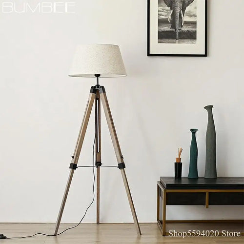 Moderner LED-Stehleuchte Tripod Minimalistisch Retro Skandinavisch