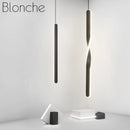 Minimalistische Pendelleuchte aus Eisen für ein elegantes Interieur