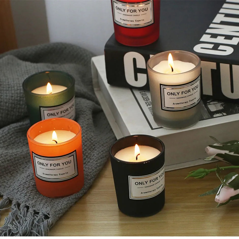 bougie parfumée romantique en cire de soja artisanale avec huiles essentielles - vue 5 sur 26
