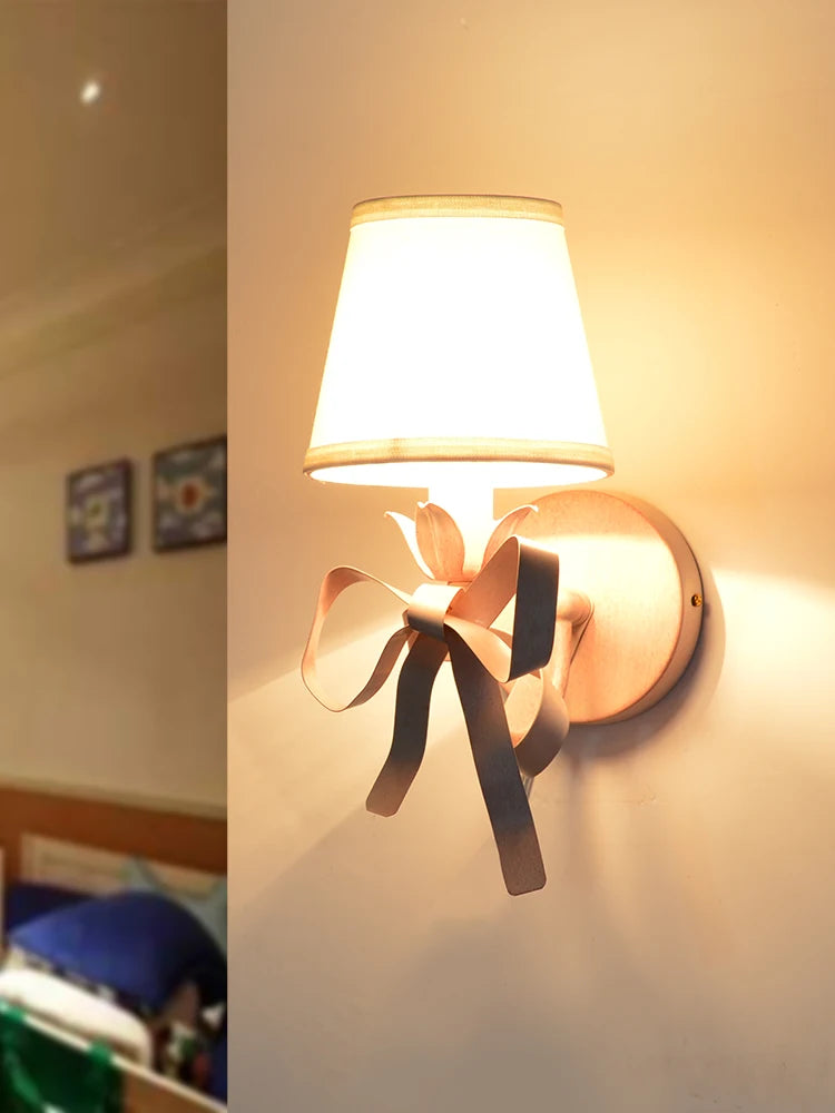 lustre à led rose pour chambre de fille décorative élégante - vue 5 sur 14