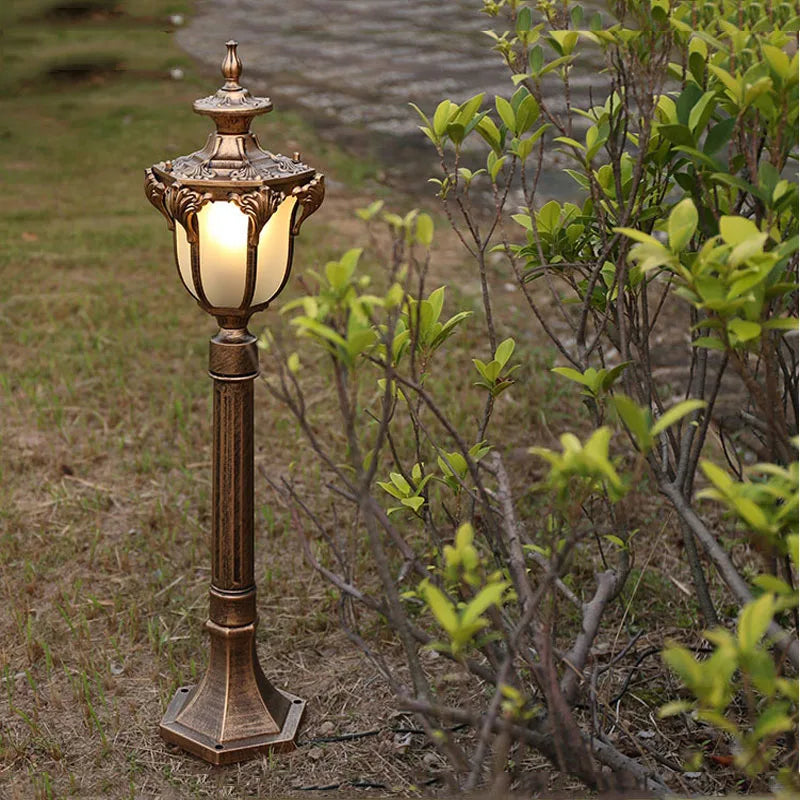lampe extérieure étanche pour éclairage de jardin et allée - vue 10 sur 10