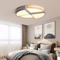 Elegante LED-Deckenleuchte Nordic aus Holz, Aufputzmontage