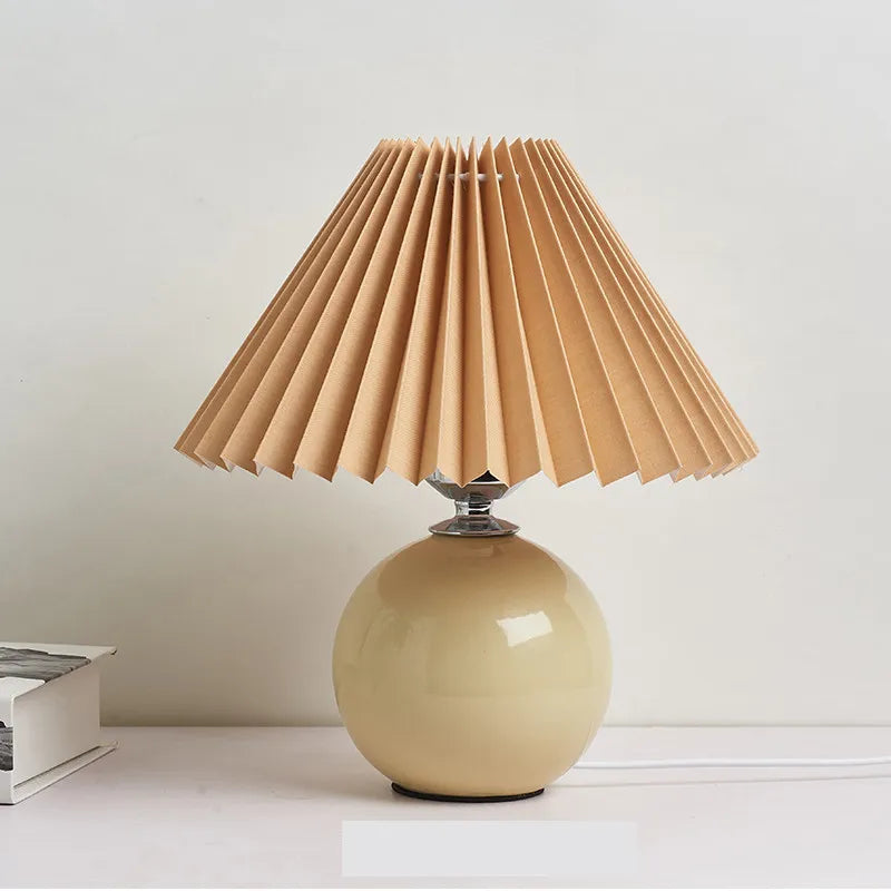 Lampe de table plissée coréenne - vue 20 sur 25