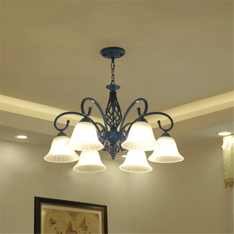 lustre suspendu en fer forgé avec abat jour en verre vintage - vue 5 sur 9