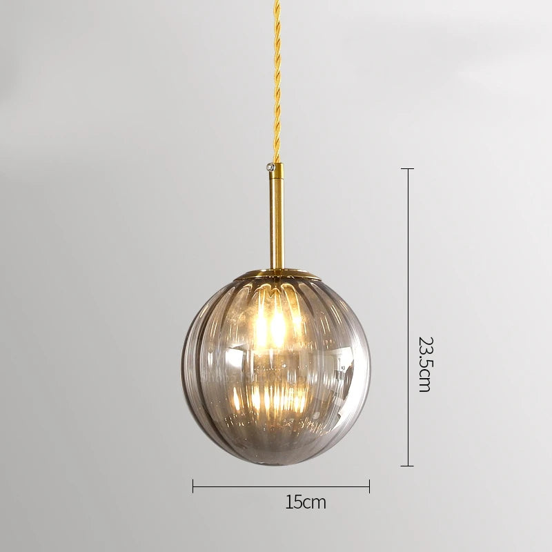 Moderne LED-Pendelleuchte aus Glas, schlichtes Design - vue 8 sur 12