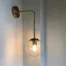 Moderne Glas-Wandleuchte für elegante Innendekoration