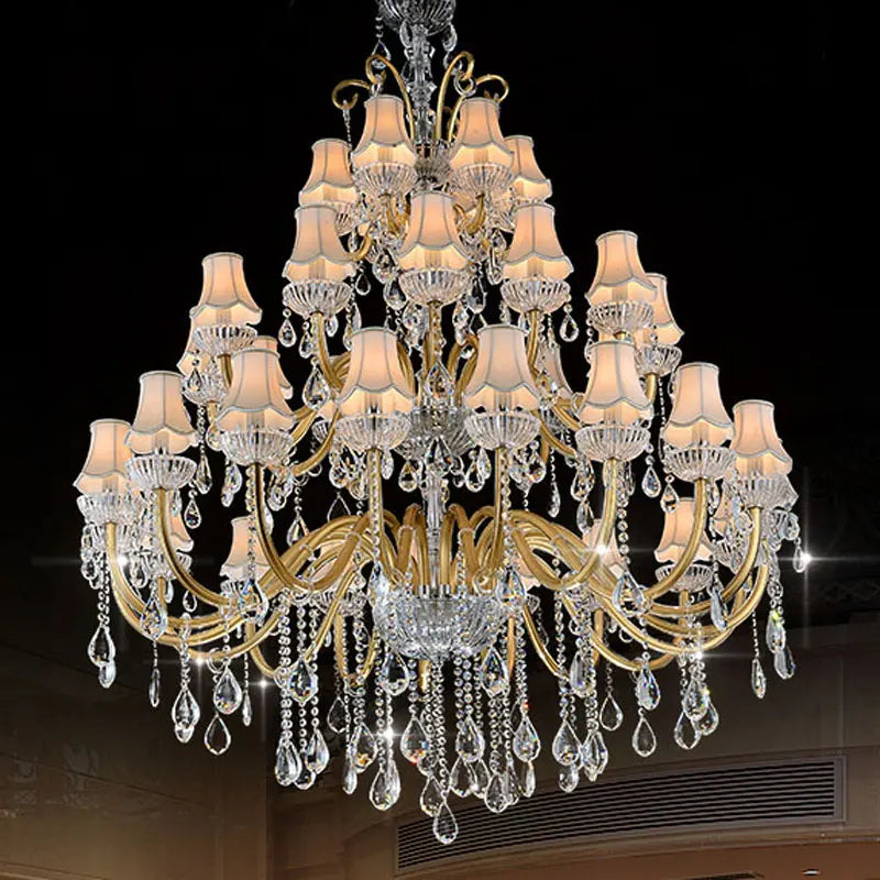 lustre moderne en cristal pour un éclairage élégant et raffiné - vue 2 sur 6