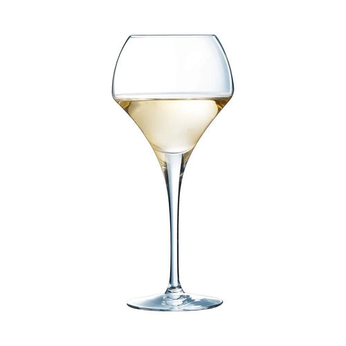 Verres à pied élégants style gin tonic cocktail