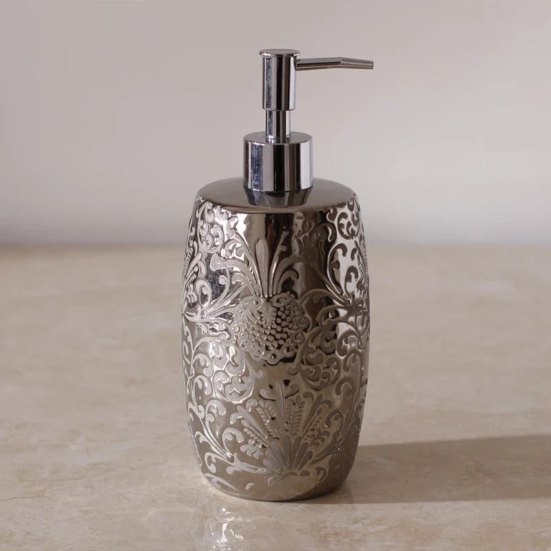 bouteilles en céramique pour shampoing et savon - vue 5 sur 7