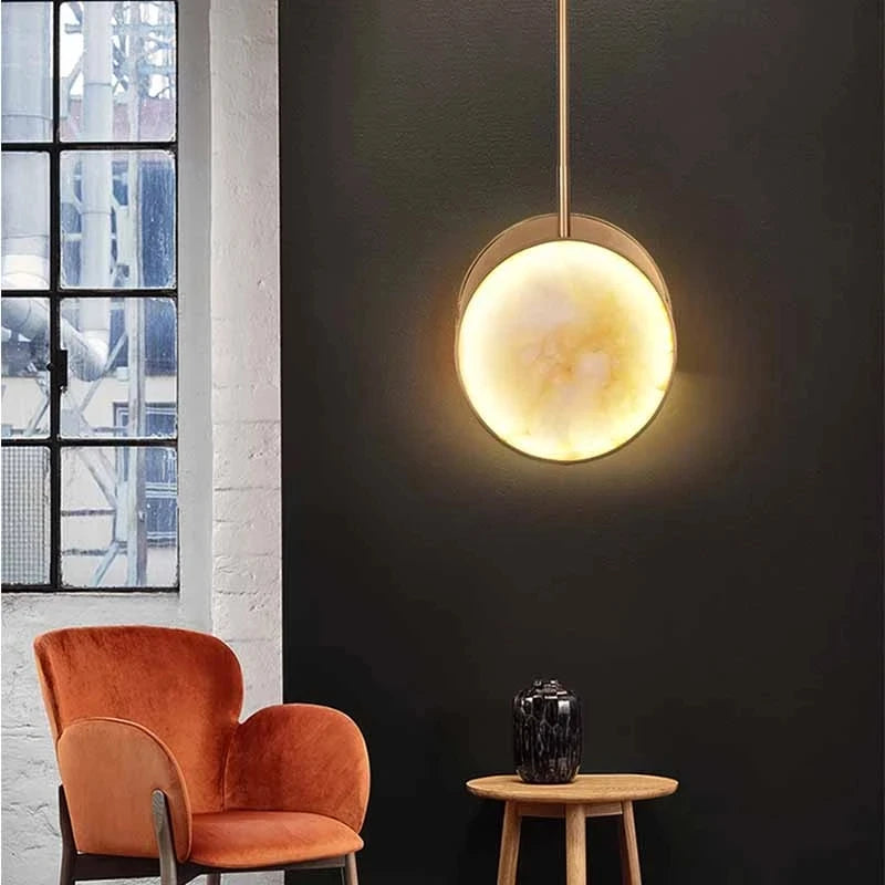 Moderne Wandleuchte aus Marmor mit goldener Oberfläche - vue 6 sur 8