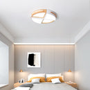 Elegante LED-Deckenleuchte Nordic aus Holz, Aufputzmontage