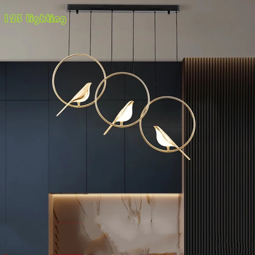 Moderne LED-Pendelleuchte Vogel Fantasie vergoldet höhenverstellbar - vue 2 sur 18
