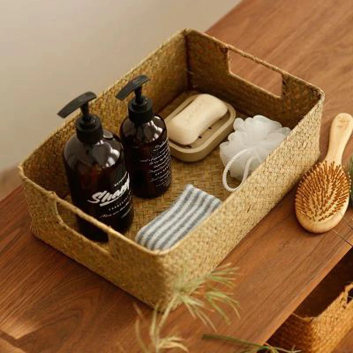 panier en jonc de mer tissé pour rangement et décoration - vue 4 sur 10