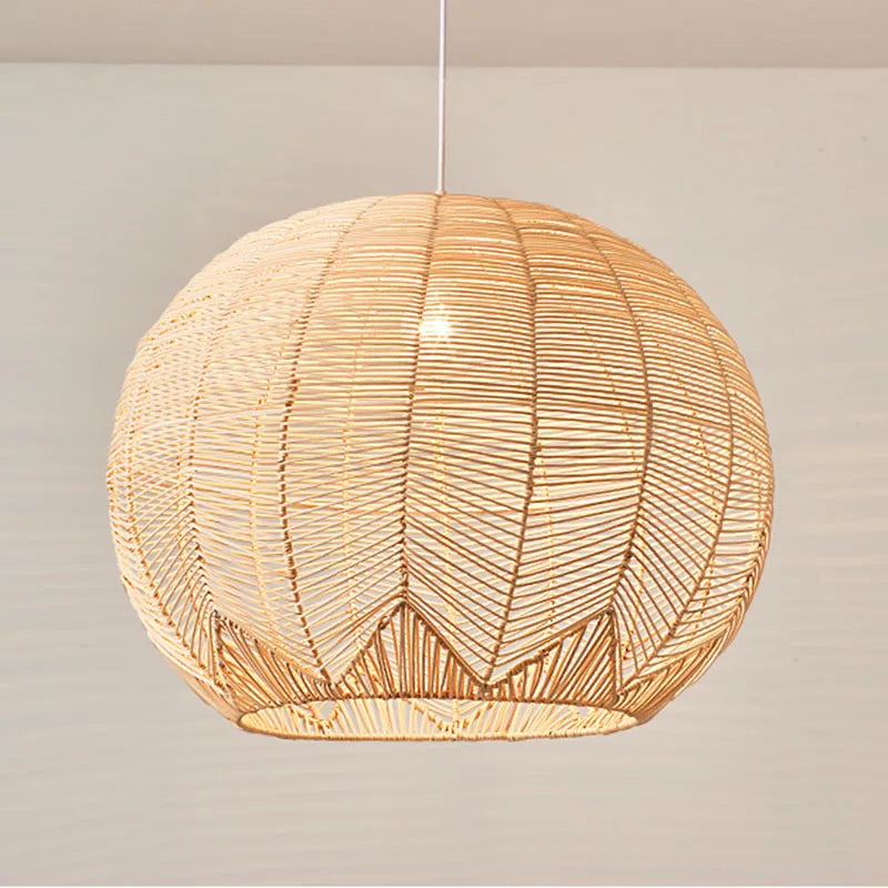 Lustre boule en rotin fait à la main - vue 6 sur 11
